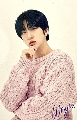 2022 CRAVITY SPECIAL FANMEETING CHRISTMAS PARTY ROCK RANDOM TRADING CARDS WONJIN photocard image