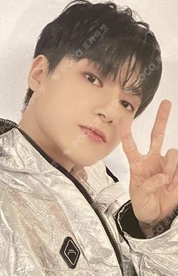 THE WORLD EP.FIN : WILL Digipak VER. SOUND WAVE LUCKY DRAW WOOYOUNG photocard image