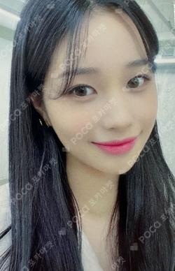 Play Game : Holiday APPLEMUSIC JIHAN photocard image