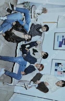 2019 Christmas Special Concert The Present PHOTO CARD SET Unit photocard image