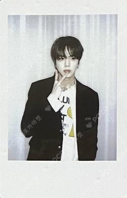 THE BOYZ 2ND ALBUM PHANTASY POP-UP STORE MEMORY KIT YOUNGHOON photocard image