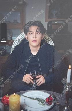 The Book Of Us : Entropy Pop-Up Store Photocard Set