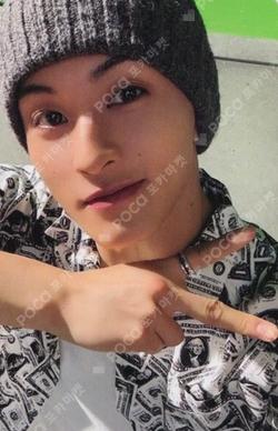 The Firstfruit MAKESTAR LUCKY DRAW MARK photocard image