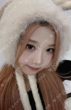 LOVE XX 1st music Yoon Chaewon photocard image