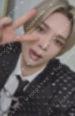 Go in Blind WEVERSE K photocard image