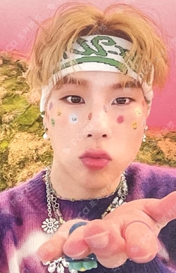 LIGHTS  SOUND WAVE JOOHONEY photocard image