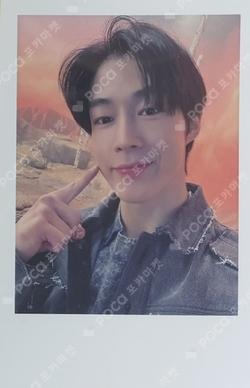 Sequence POP-UP STORE CAFE LUCKY DRAW DAWON photocard image