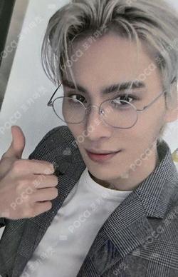 LOVE RACE POP-UP STORE IN TOKYO YOO TAEYANG photocard image