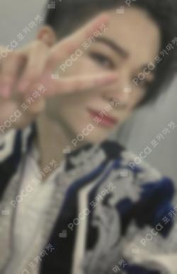 ROMANCE : UNTOLD WEVERSE JAPAN LUCKY DRAW NI-KI photocard image