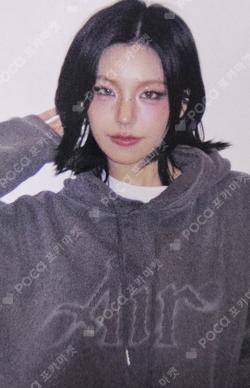 AIR YEJI HOODIE YEJI photocard image