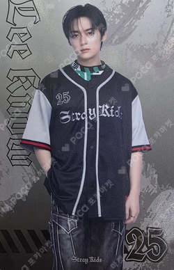 Stray Kids World Tour dominATE JAPAN POPUP STORE RANDOM PHOTO CARD LEE KNOW photocard image