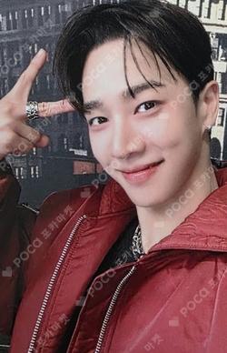 From Real to Surreal APPLEMUSIC LEE GI KWANG photocard image