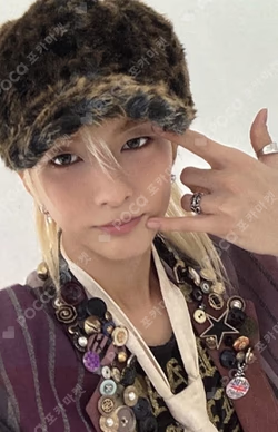 [Beautiful Mind] World Tour in SEOUL LIGHT STICK CHOKER O.de photocard image