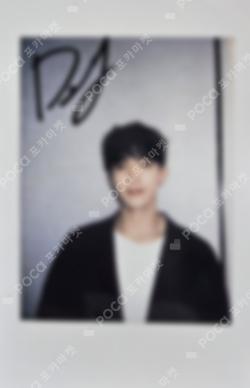 SPILL THE FEELS YIZHIYU DK photocard image