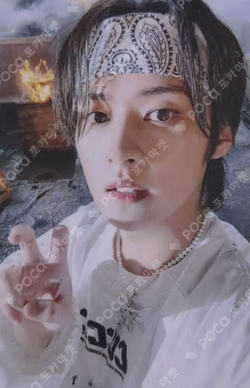 ★★★★★ (5-STAR) BANDINA LEE KNOW photocard image