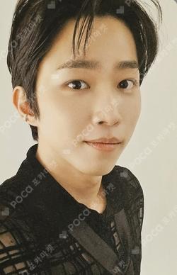 2025 N.Flying LIVE ＆CON4 : FULL CIRCLE RANDOM TRADING PHOTO CARD SET [SEOUL] SEO DONG SUNG photocard image
