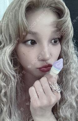 (G)I-DLE 7th Anniversary SPECIAL EVENT YUQI photocard image