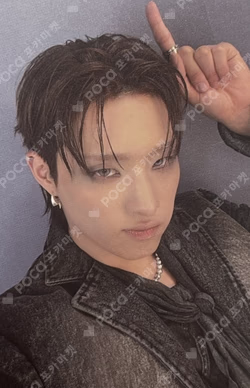 DUH! WEVERSE KEEHO photocard image