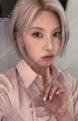 Fe3O4: FORWARD TOWER RECORDS BAE photocard image