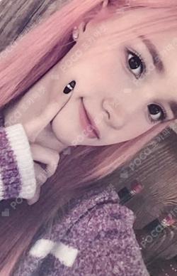 TROUBLESHOOTER SOUND WAVE LUCKY DRAW HUENING BAHIYYIH photocard image