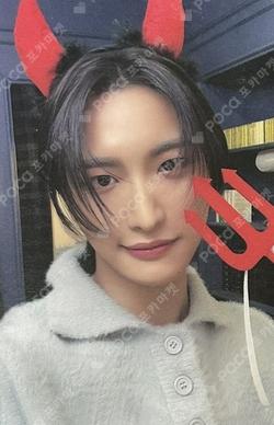 THE WORLD EP.FIN : WILL POP-UP EXBITION & STORE SPECIAL LUCKY GIFT EVENT SEONGHWA photocard image