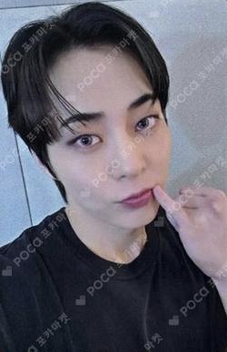 Interview X YIZHIYU XIUMIN photocard image