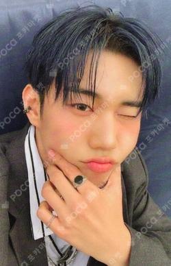 DUH! FNC STORE INTAK photocard image