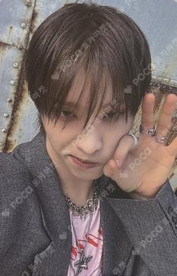 DUH! Plain White T Ver. KTOWN4U KEEHO photocard image