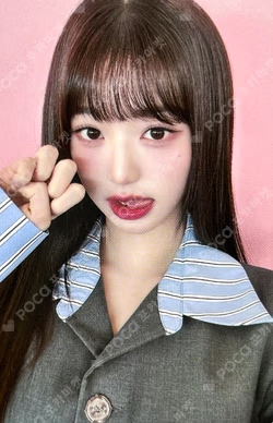 2024 IVE 2nd FANMEETING [MAGAZINE IVE] PHOTOCARD HOLDER