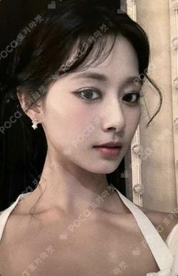 TWICE TZUYU photocard image