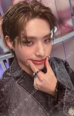 DUH! WEVERSE KEEHO photocard image