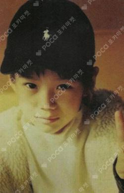 1 and 1 TAEMIN photocard image