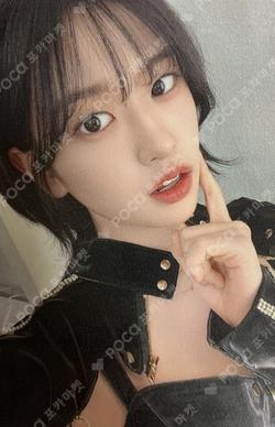 IVE THE 1ST WORLD TOUR SHOW WHAT I HAVE IN BANGKOK RANDOM PHOTOCARD PACK YUJIN photocard image