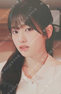 IVE THE 1ST WORLD TOUR SHOW WHAT I HAVE PHOTOCARD BINDER YUJIN photocard image