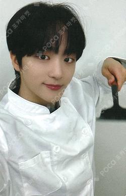 Butterfly JUMP UP JinSu photocard image