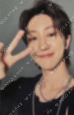 SPILL THE FEELS YIZHIYU THE 8 photocard image