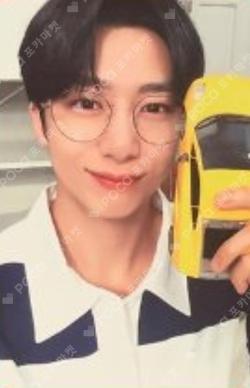 2023 MONSTA X 7TH OFFICIAL FANCLUB MONBEBE FAN－CONCERT [MX FRIENDS] MINI L HOLDER & PHOTOCARD SET HYUNGWON photocard image