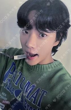 2024 SEASON'S GREETINGS [CHESS MATE] SOUND WAVE E-TION photocard image