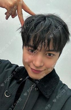 2024 OMEGA X ENCORE CONCERT in SEOUL ISLAND : FOR EVERLASTING fromm EVENT BOOTH HWICHAN photocard image