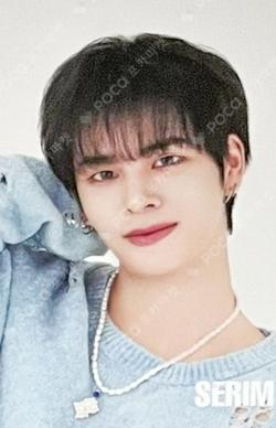 CRAVITY JAPAN FAN-CON 2024 LOVE! LUV!! LUVITY!!! SHOW OFF RANDOM TRADING CARD SERIM photocard image