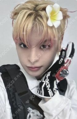 HOUSE OF TRICKY : SPUR fromm store YECHAN photocard image