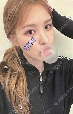 2024 Weeekly 1st Fanmeeting WU(Weeekly University) in Japan LEE JAEHEE photocard image