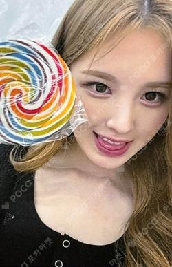 2024 Weeekly 1st Fanmeeting WU(Weeekly University) in Japan LEE JAEHEE photocard image