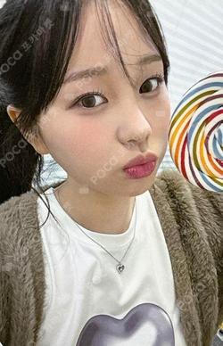 2024 Weeekly 1st Fanmeeting WU(Weeekly University) in Japan JIHAN photocard image