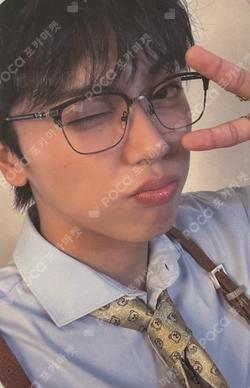 2024 SEASON'S GREETINGS [CHESS MATE] SOUND WAVE MINKYUN photocard image