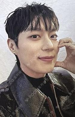 From Real to Surreal HIGHLIGHT SHOP YOON DU JUN photocard image