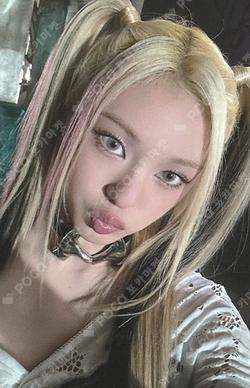 BABYMONS7ER SOUND WAVE LUCKY DRAW CHIQUITA photocard image