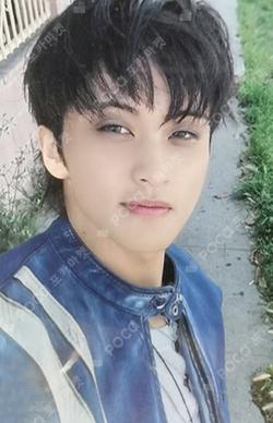 ISTJ 7DREAM QR Ver. WHOSFAN CHINA crop ver. MARK photocard image