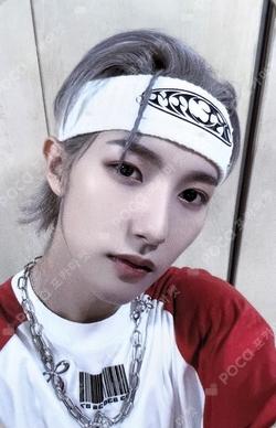 ISTJ EVERLINE RENJUN photocard image