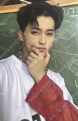 ISTJ SMini Ver. MARK photocard image